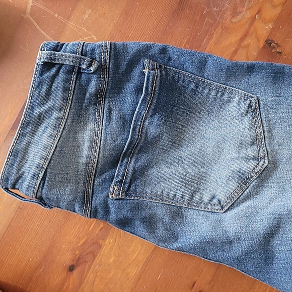 Straight-legged jeans - Picture 3 of 3